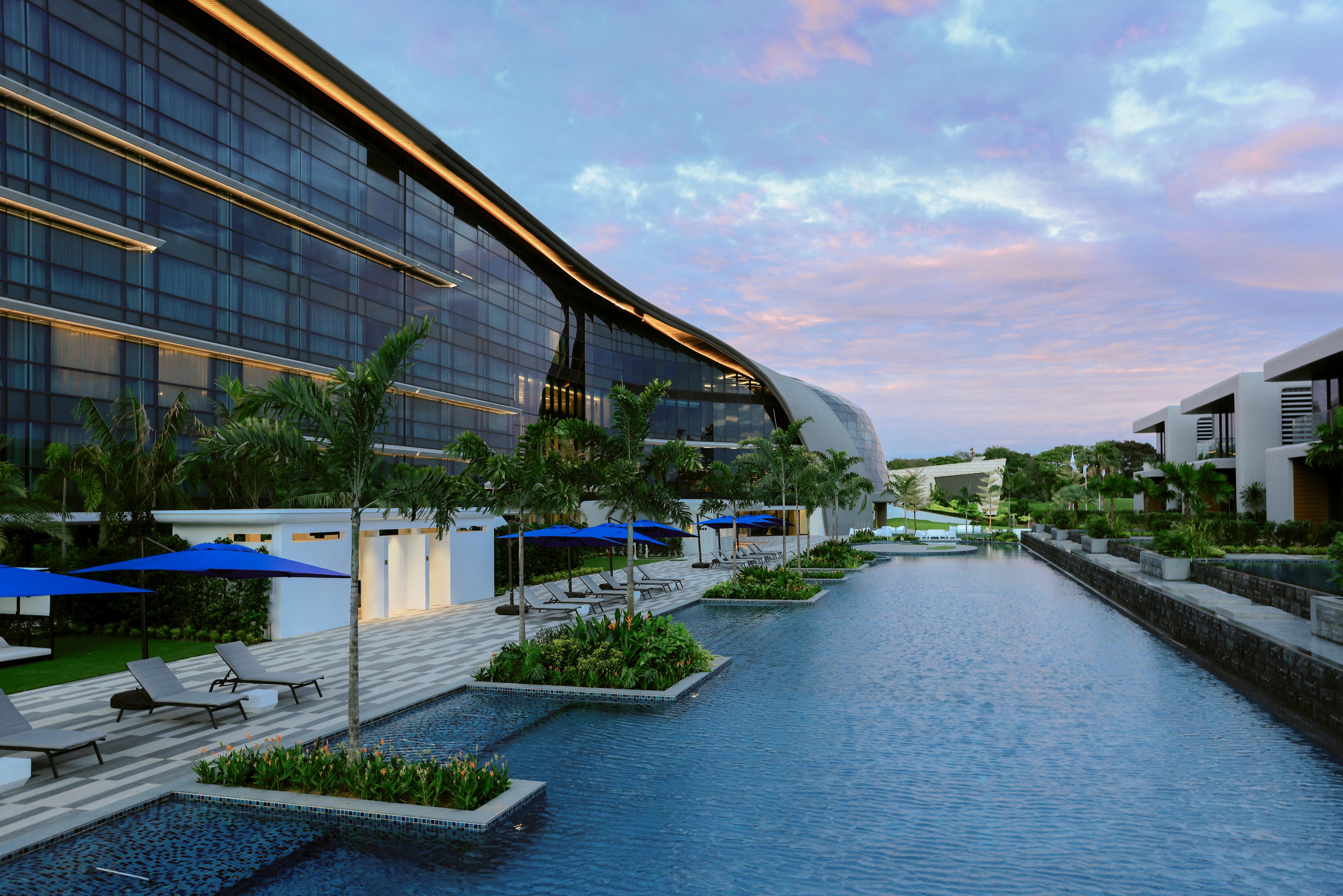 ดุสิตธานี ลากูนา สิงคโปร์ Hotel ภายนอก รูปภาพ The River of Life
