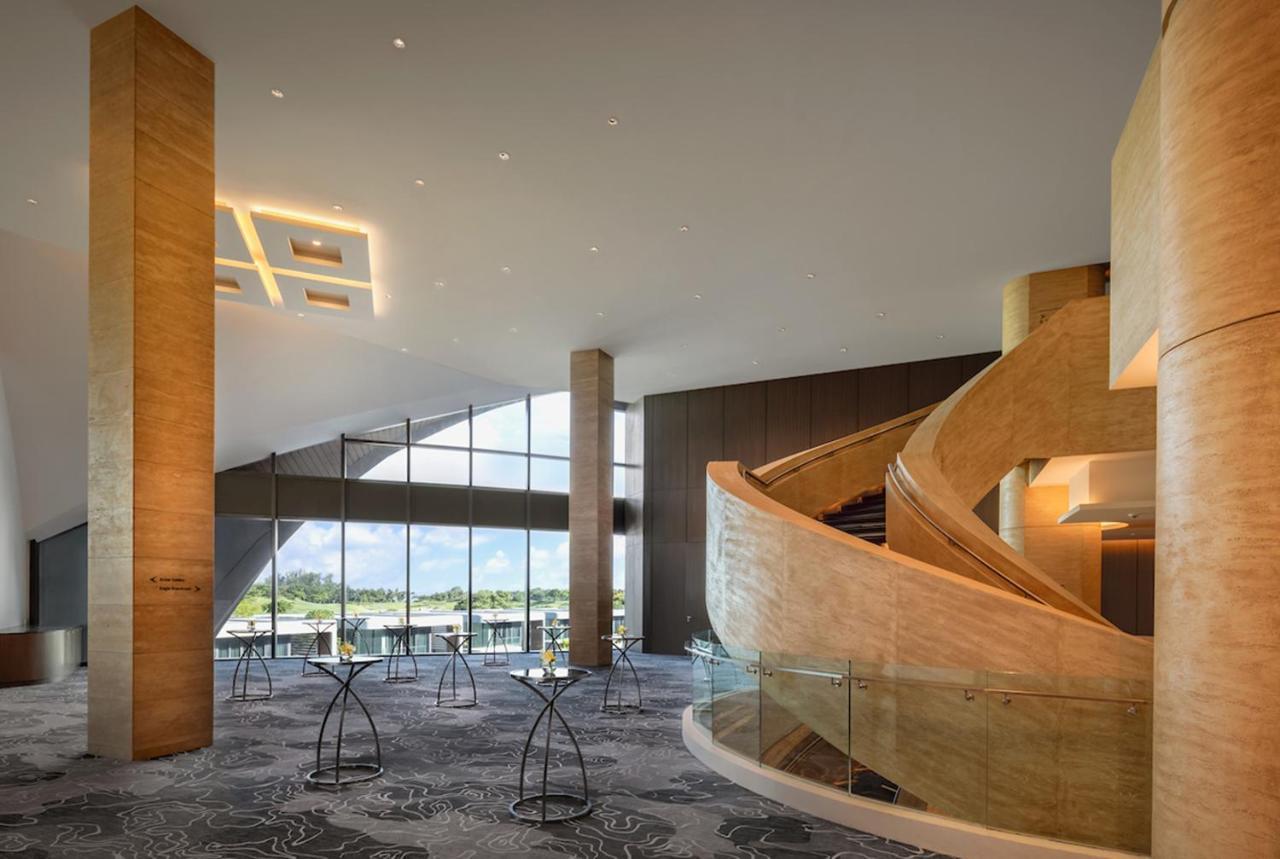 ดุสิตธานี ลากูนา สิงคโปร์ Hotel ภายนอก รูปภาพ Interior of the National Museum of the Marine Corps