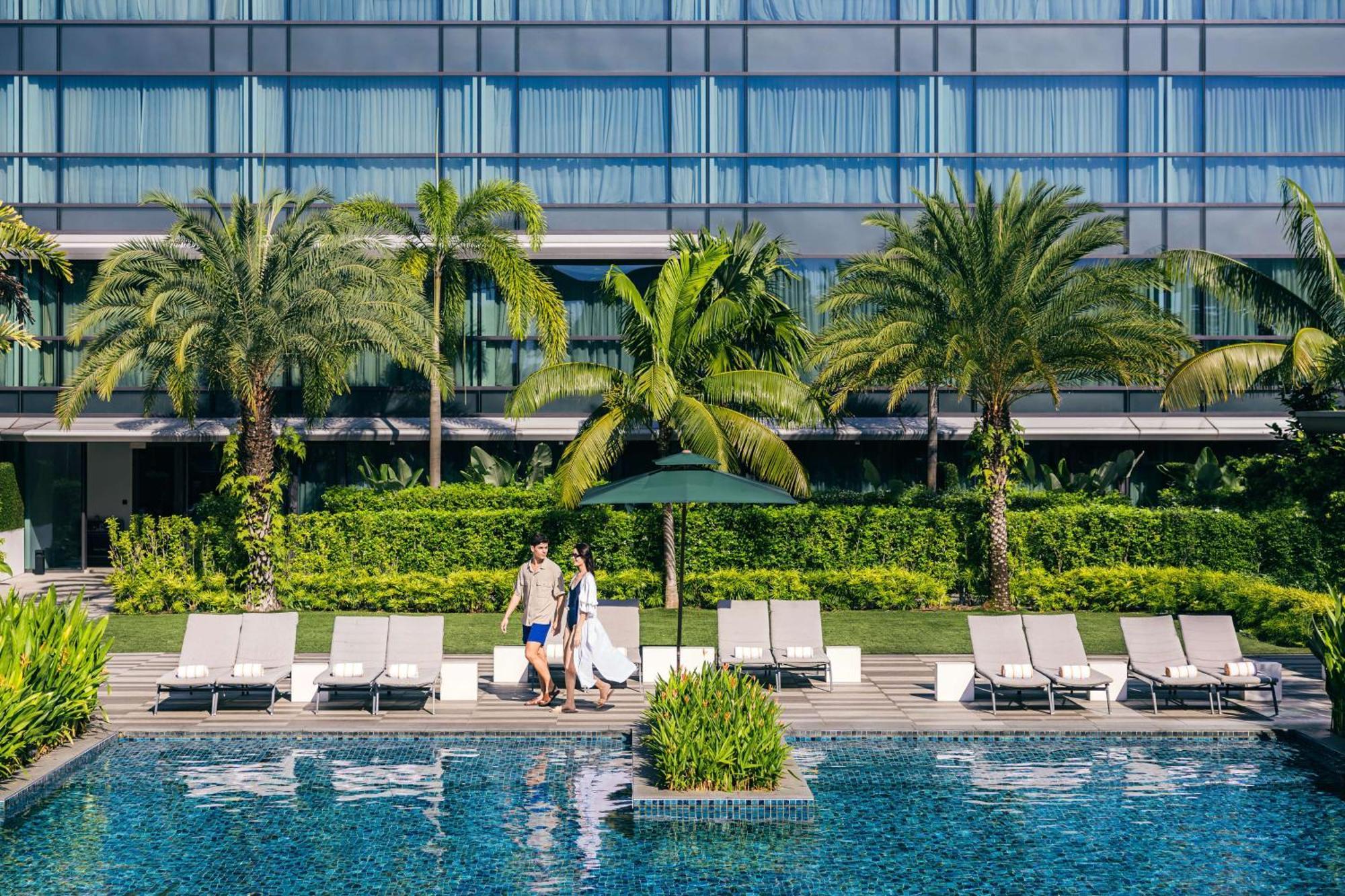 ดุสิตธานี ลากูนา สิงคโปร์ Hotel ภายนอก รูปภาพ The pool at the hotel